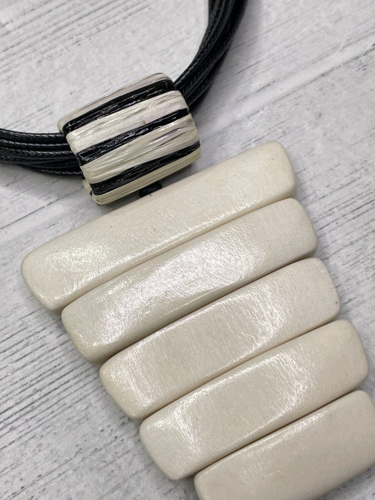 Alisha D White Wood Pendant Statement Necklace