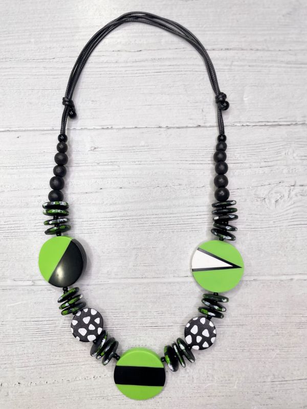 Alisha D Handmade Beaded Necklace Polka Dot Mint Disc