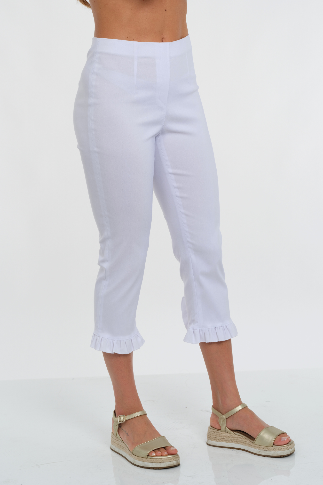 LIOR Women's White Ruffle Bottom Pull-On Capri Made In France - "Fly"
