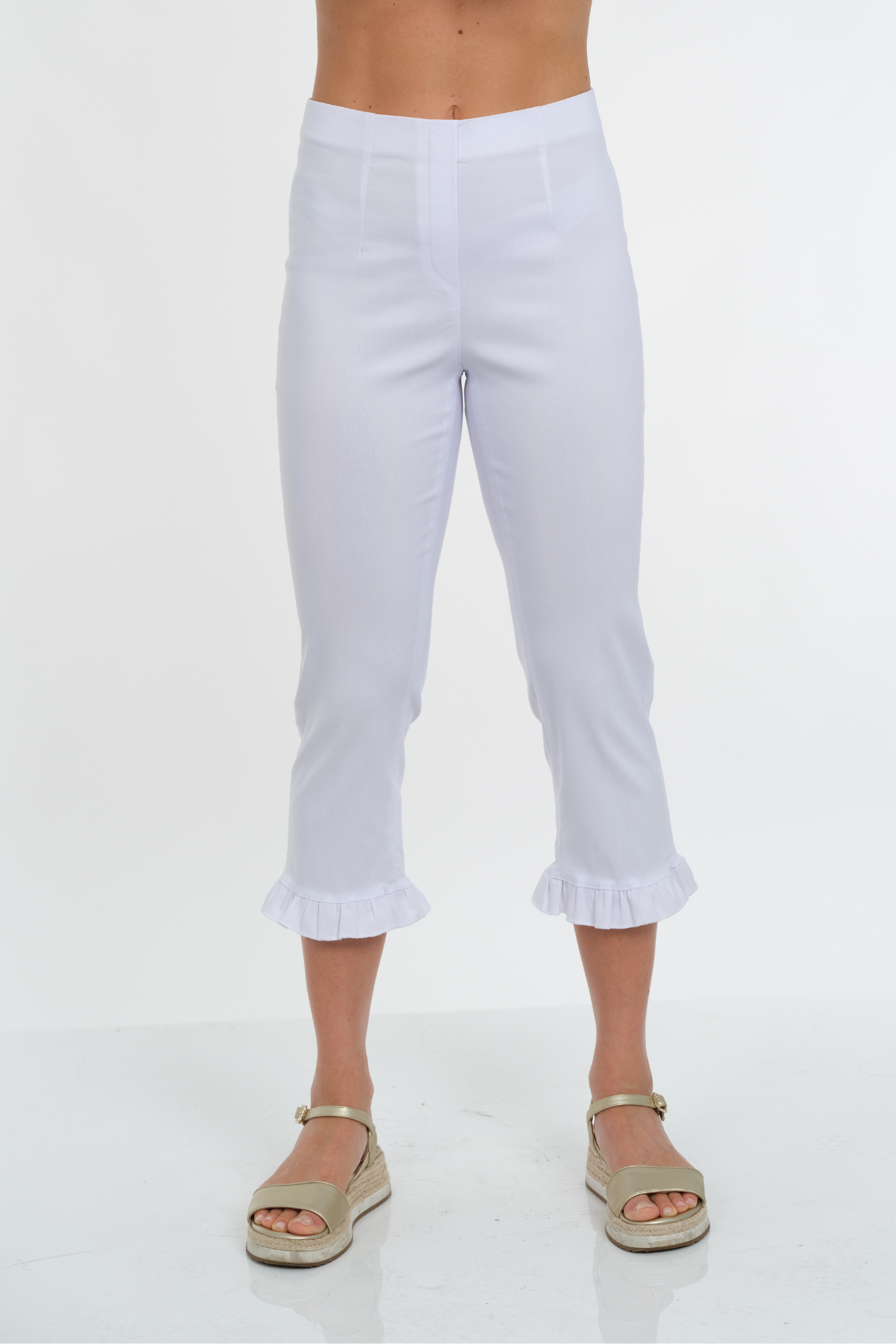 LIOR Women's White Ruffle Bottom Pull-On Capri Made In France - "Fly"