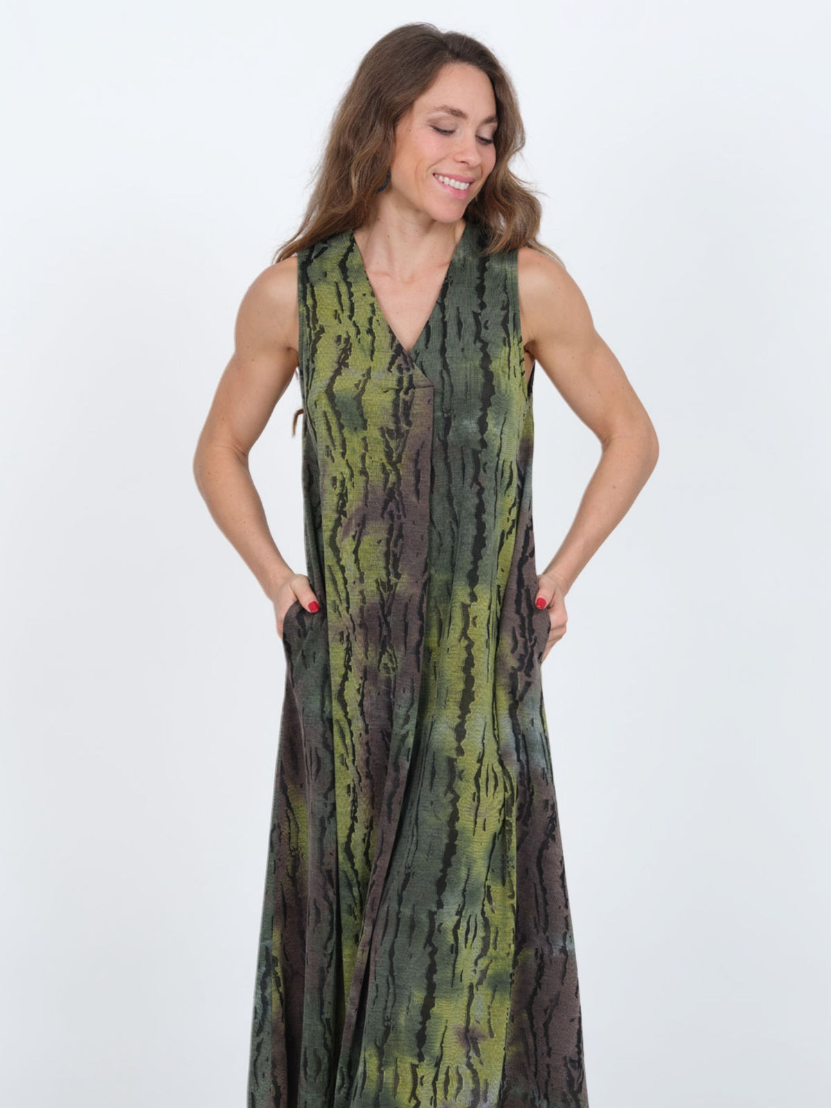 LIOR Women's Green Sleeveless Midi Dress With Burnout Detail and Gathered Back - "Amelia"